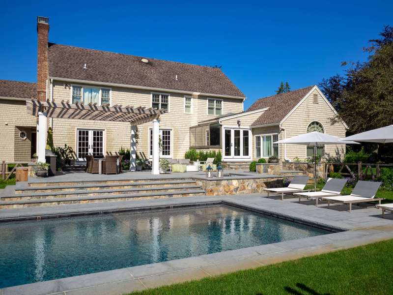 02-Bluestone-Steps-with-Veneer